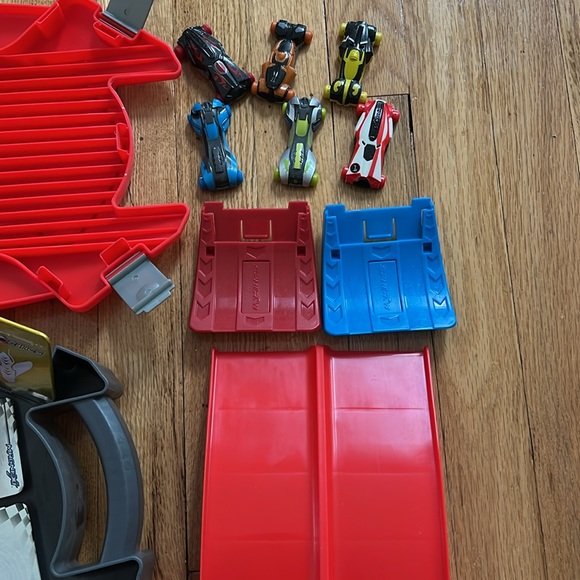 MagNext Spheron Storage Case - Picture 6 of 11